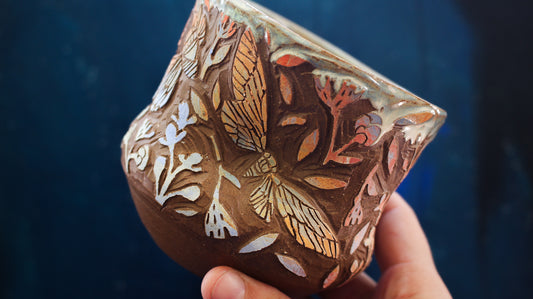 16oz Earthen Cicada Carved Tumbler